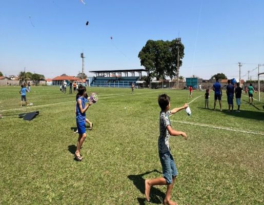 Festival de Pipas leva diversão e criatividade ao Estádio Jesualdo Aparecido de Souza